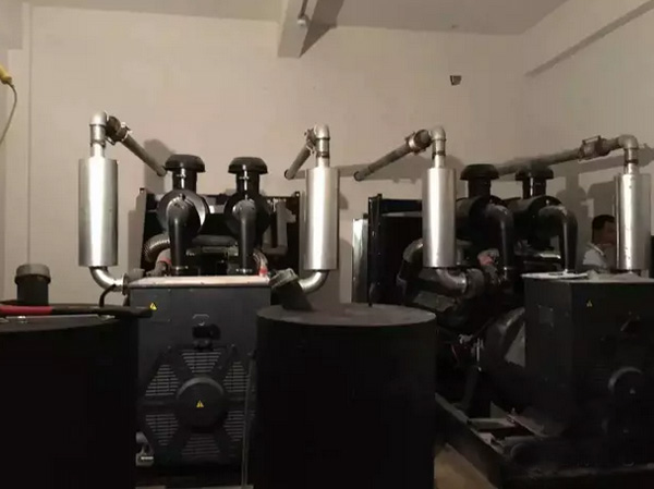 湖北宜昌2臺(tái)600KW上柴系列